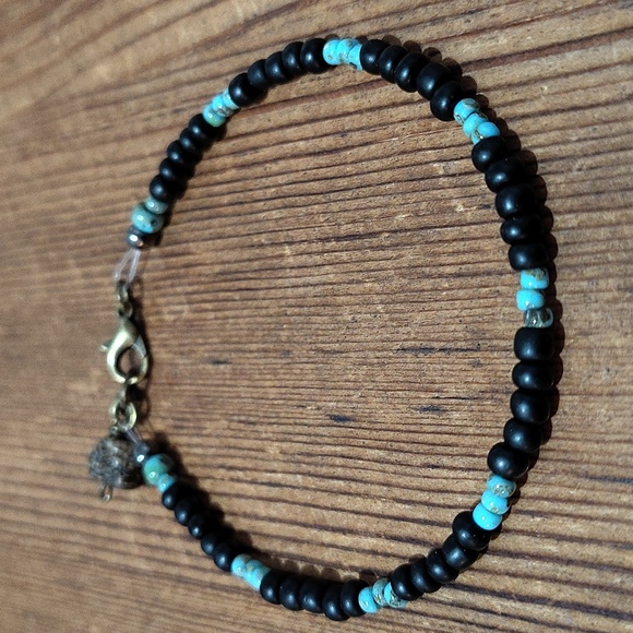 Black and Blue Beaded Bracelet,  8 inch Men's Beaded Bracelet,  Handmade - Picture 5 of 6